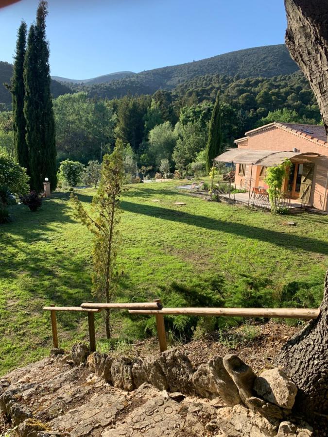 Les Oliviers Villa Vaugines ภายนอก รูปภาพ